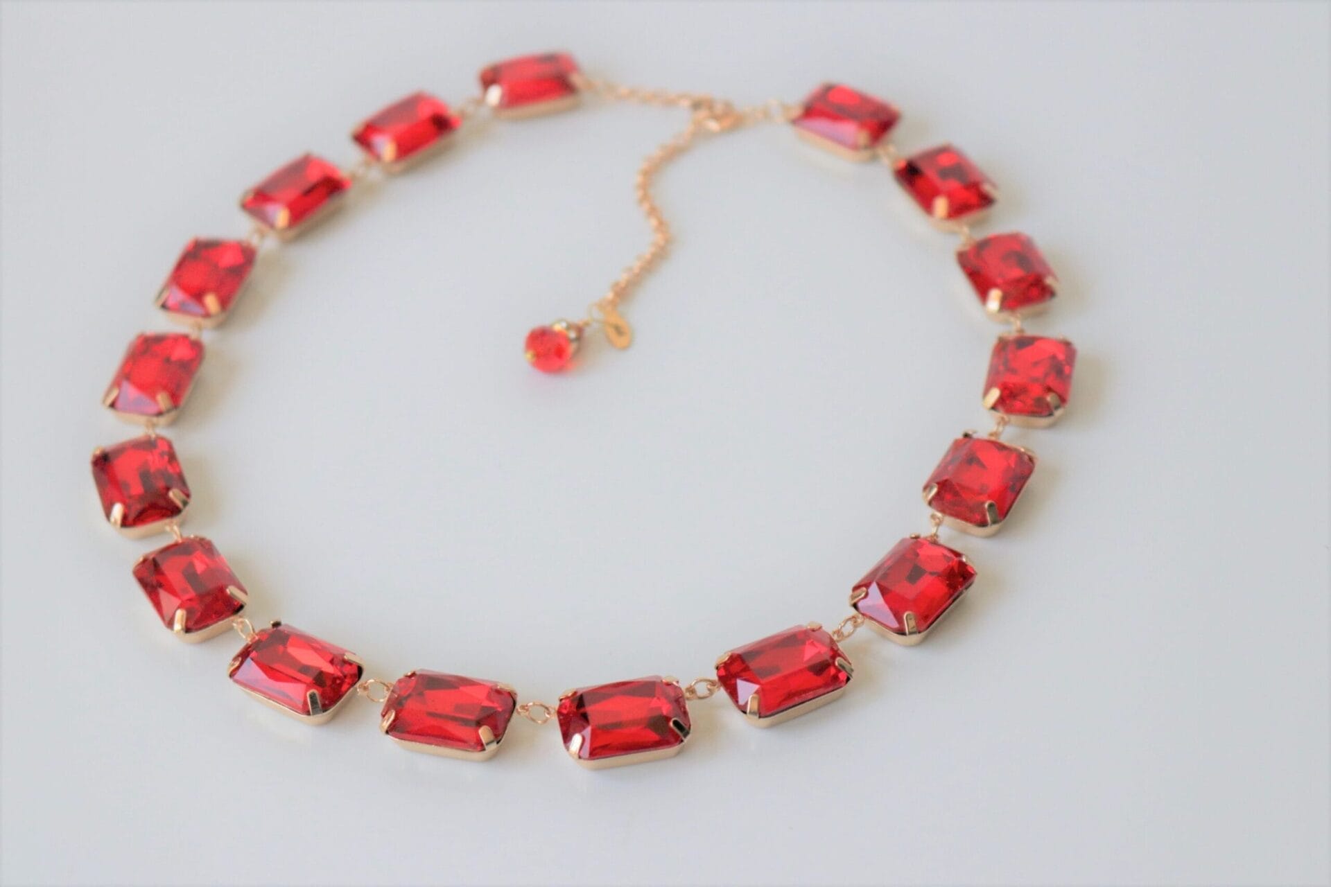 Ruby Red Siam Necklace in Anna Wintour style - Image 3