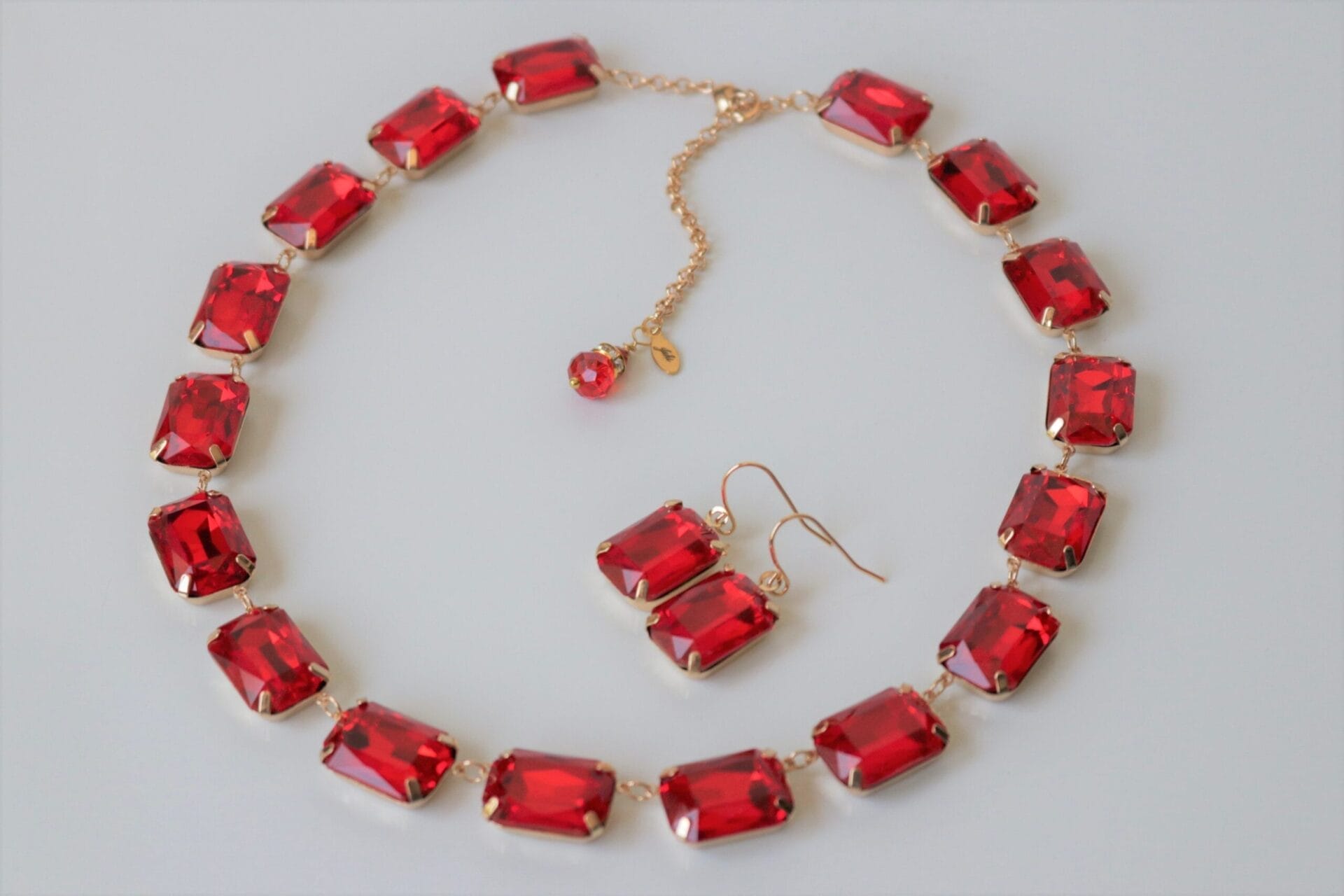 Ruby Red Siam Necklace in Anna Wintour style - Image 4