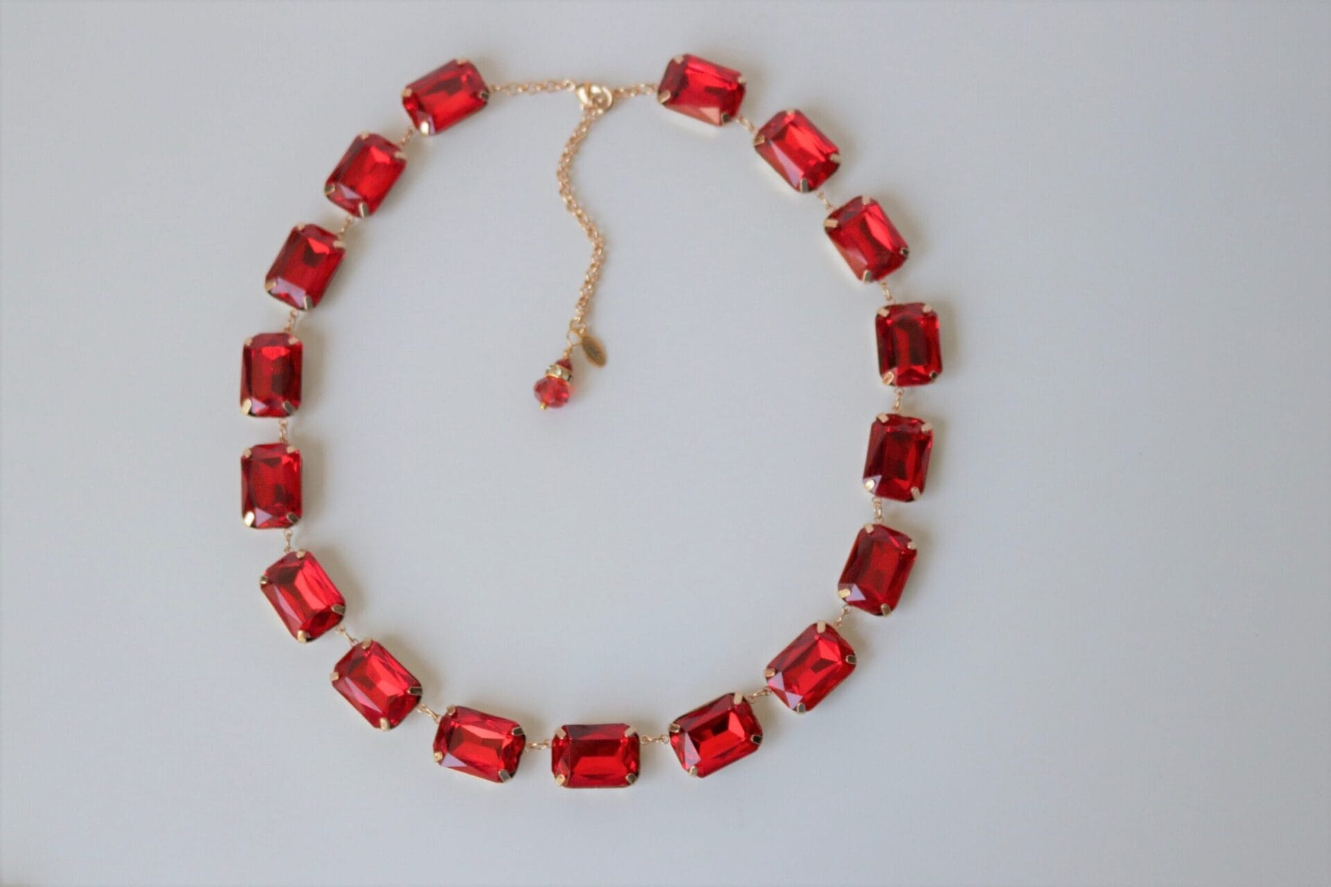 Ruby Red Siam Necklace in Anna Wintour style - Image 2