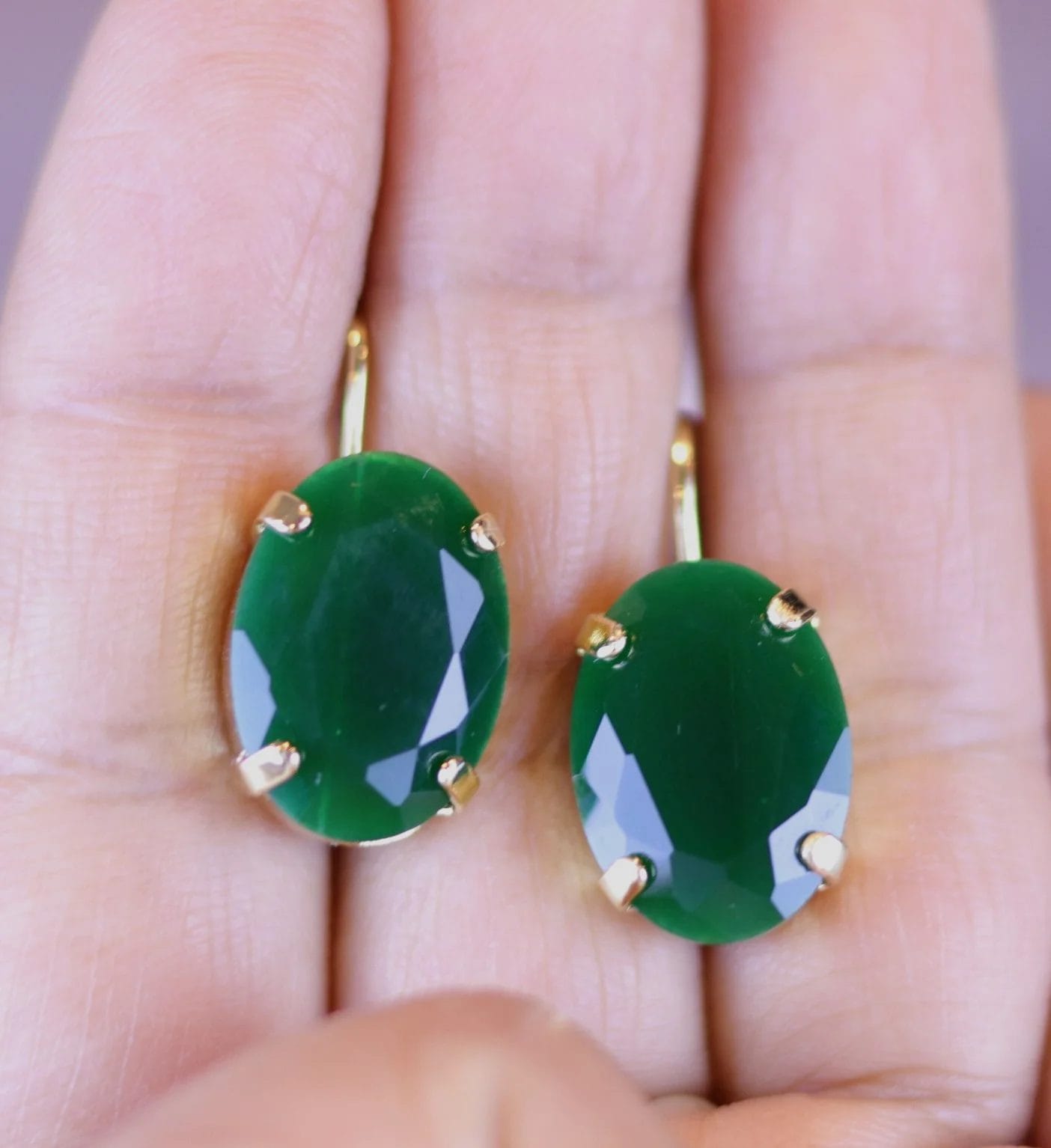 Emerald Green Earrings Oval