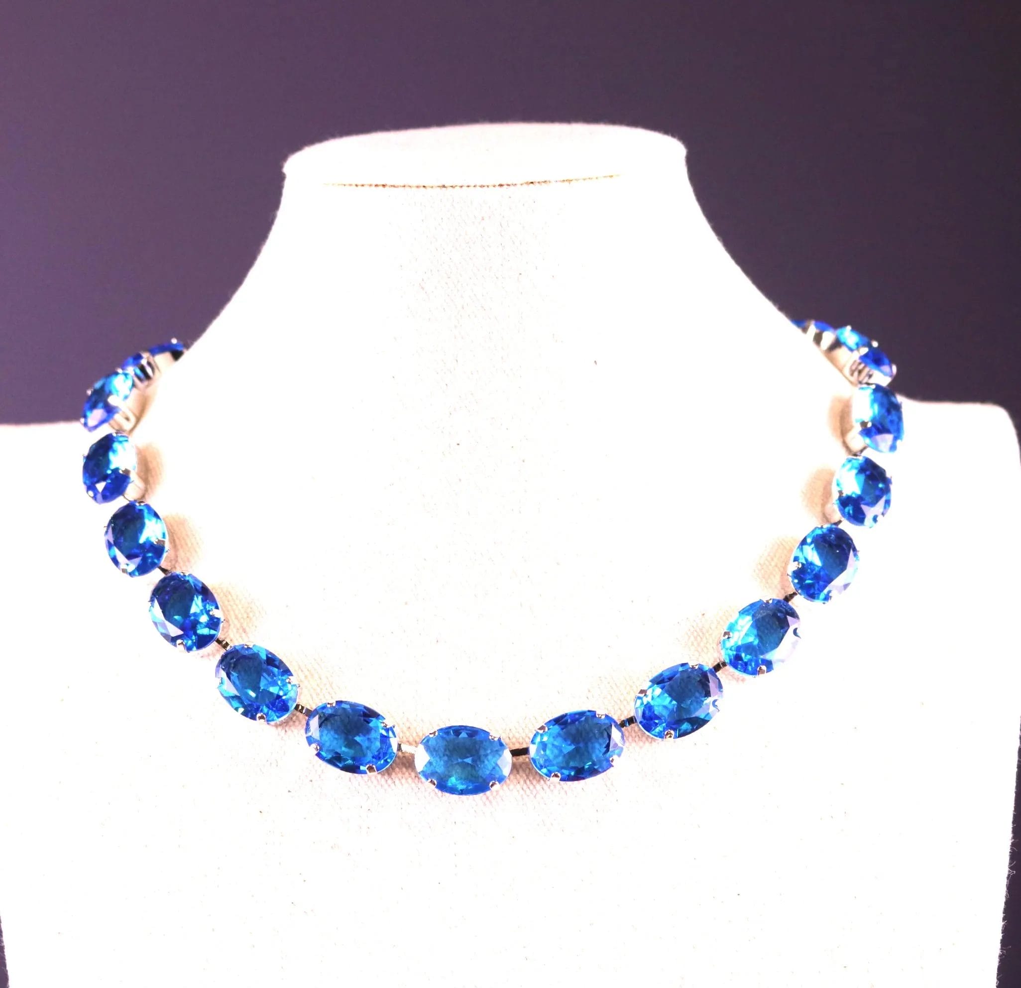 Ocean Blue Oval Necklace